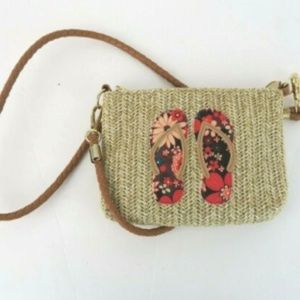 ☀Floral Lined Flip flop cross body purse Beach